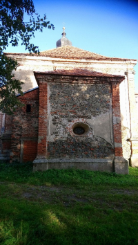 Kostel svaté Barbory a jeho okolí