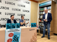 Kde hledat jádro pudla? Přeci mezi paragrafy!